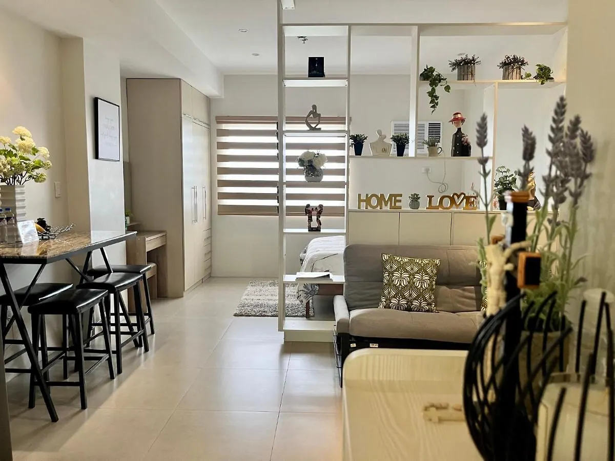 Elaiza'S Cozy Home - Matina Enclaves Building C Unit 815 Davao City